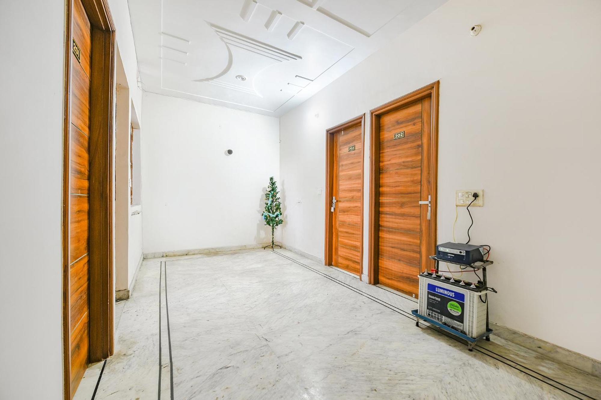 Fabhotel K9 Stay Ludhiana Ngoại thất bức ảnh