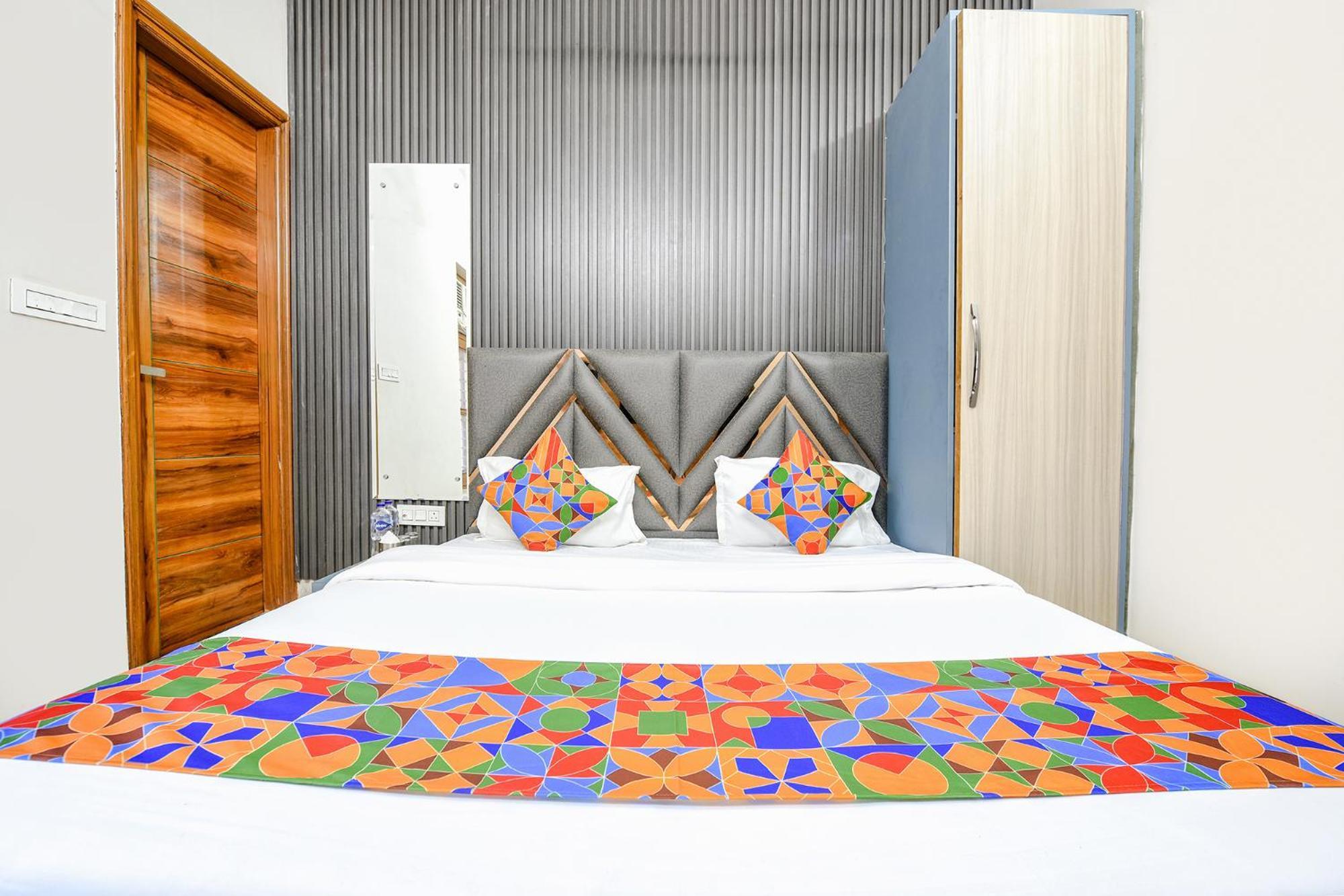 Fabhotel K9 Stay Ludhiana Ngoại thất bức ảnh